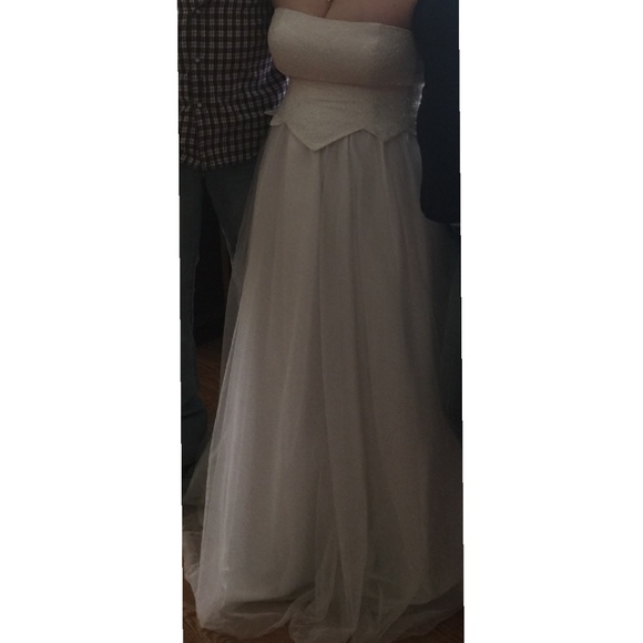 White & Pink prom dress - Picture 2 of 2